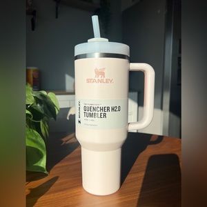Rose Quartz Stanley 40 oz Tumbler
